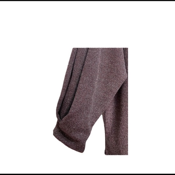 Banana Republic Envelope Sleeve Burgundy Top - Picture 2 of 6